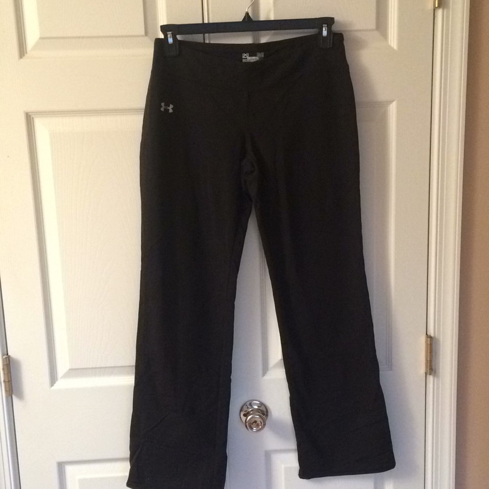 Black Under Armour leggings